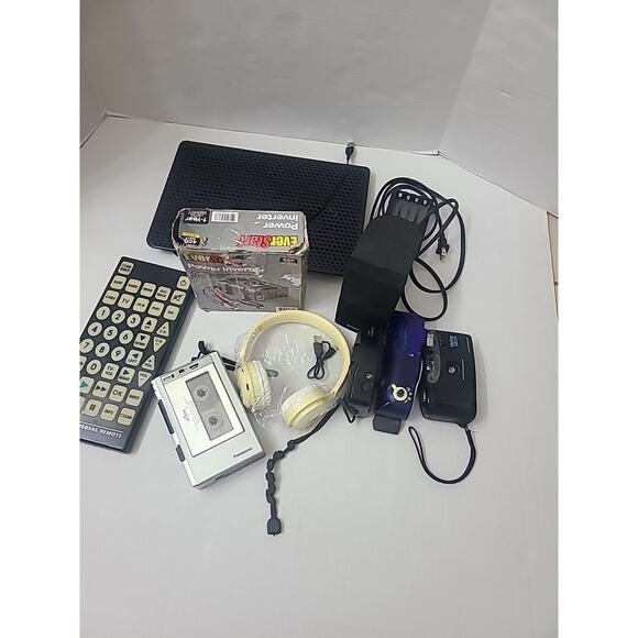 Electronics Bundle Cameras Headphones Tape Recorder - Picture 3 of 5